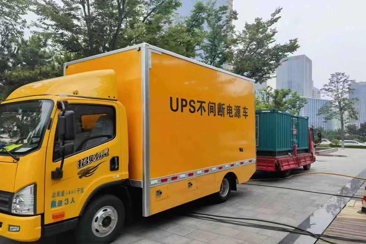 安多发电机租赁施工现场